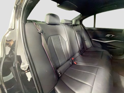 Used 2023 BMW M3 Competition w/ M Carbon Exterior Package image 28