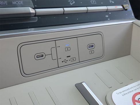 New 2026 Hyundai Santa Fe SE image 27