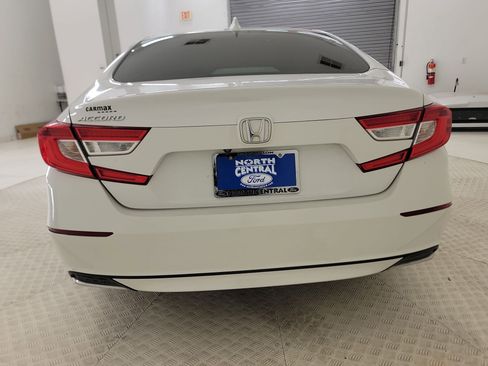 Used 2018 Honda Accord EX-L image 10