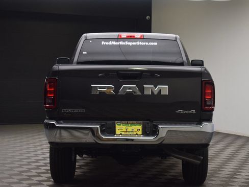 New 2026 RAM 2500 Big Horn AWD/4WD image 13