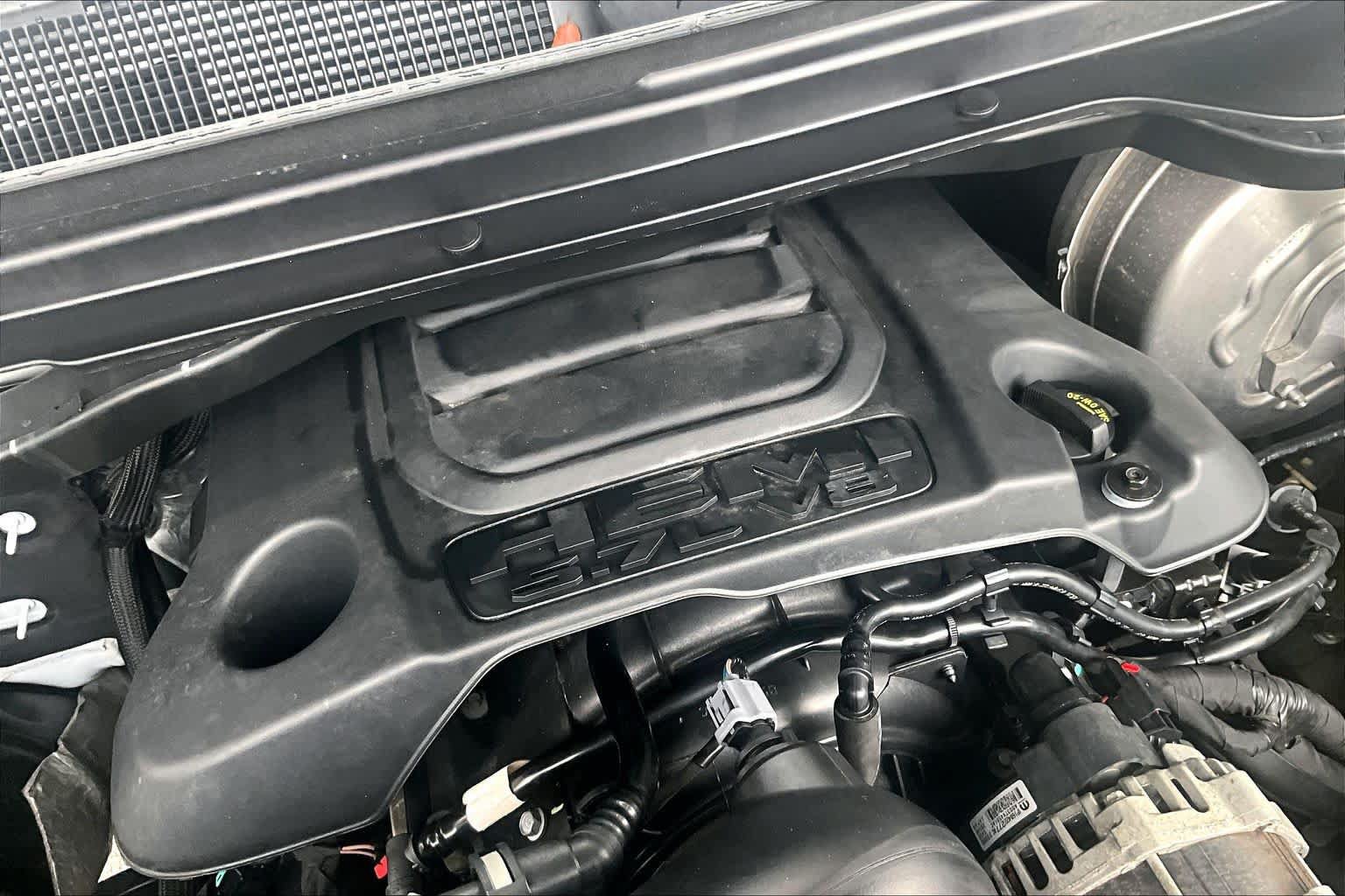 Used 2022 RAM 1500 Big Horn AWD/4WD image 32