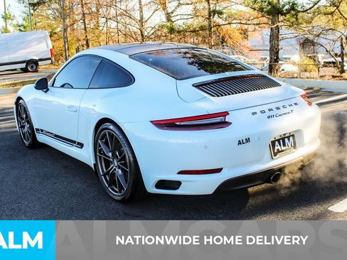 Used 2019 Porsche 911 Carrera T image 5