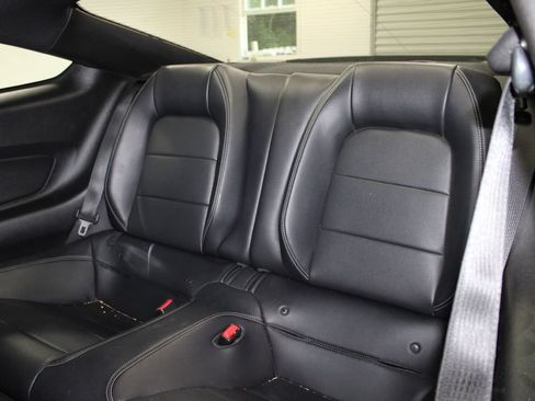 Used 2017 Ford Mustang GT Premium w/ Equipment Group 401A RWD image 17