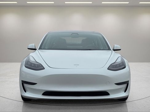 Used 2023 Tesla Model 3 Standard Range RWD image 8