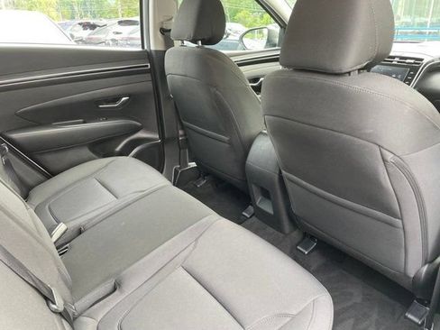 Used 2024 Hyundai Tucson SE AWD/4WD image 10