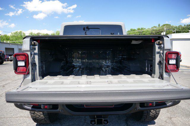 Used 2021 Jeep Gladiator Rubicon AWD/4WD image 34