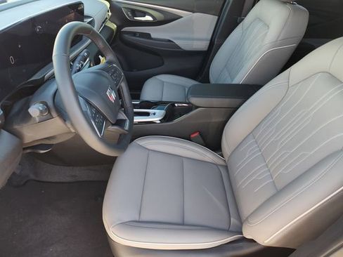 New 2026 Buick Envista Avenir image 10