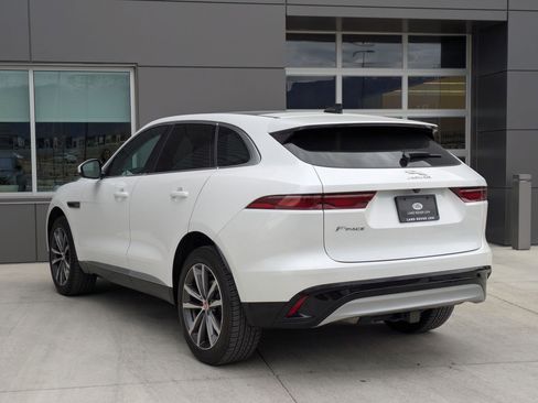 Used 2023 Jaguar F-PACE S image 10
