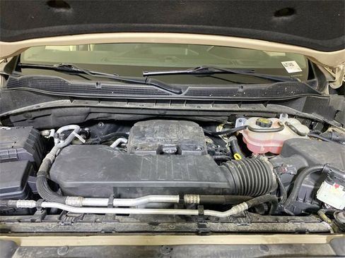 Used 2023 Chevrolet Silverado 1500 Custom Trail Boss w/ LPO, Dark Essentials Package image 16