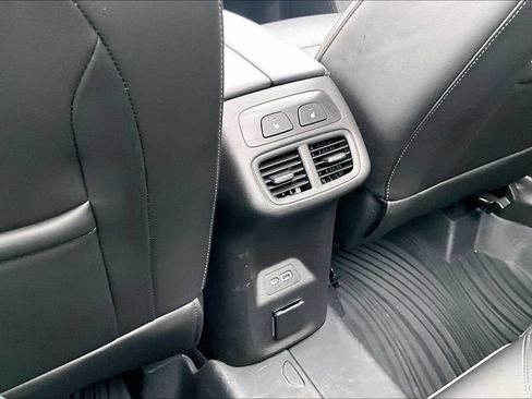 Used 2021 Buick Envision Avenir AWD/4WD image 11