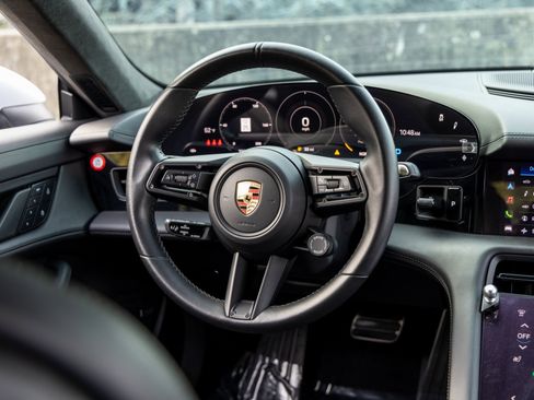 Certified 2023 Porsche Taycan GTS image 43