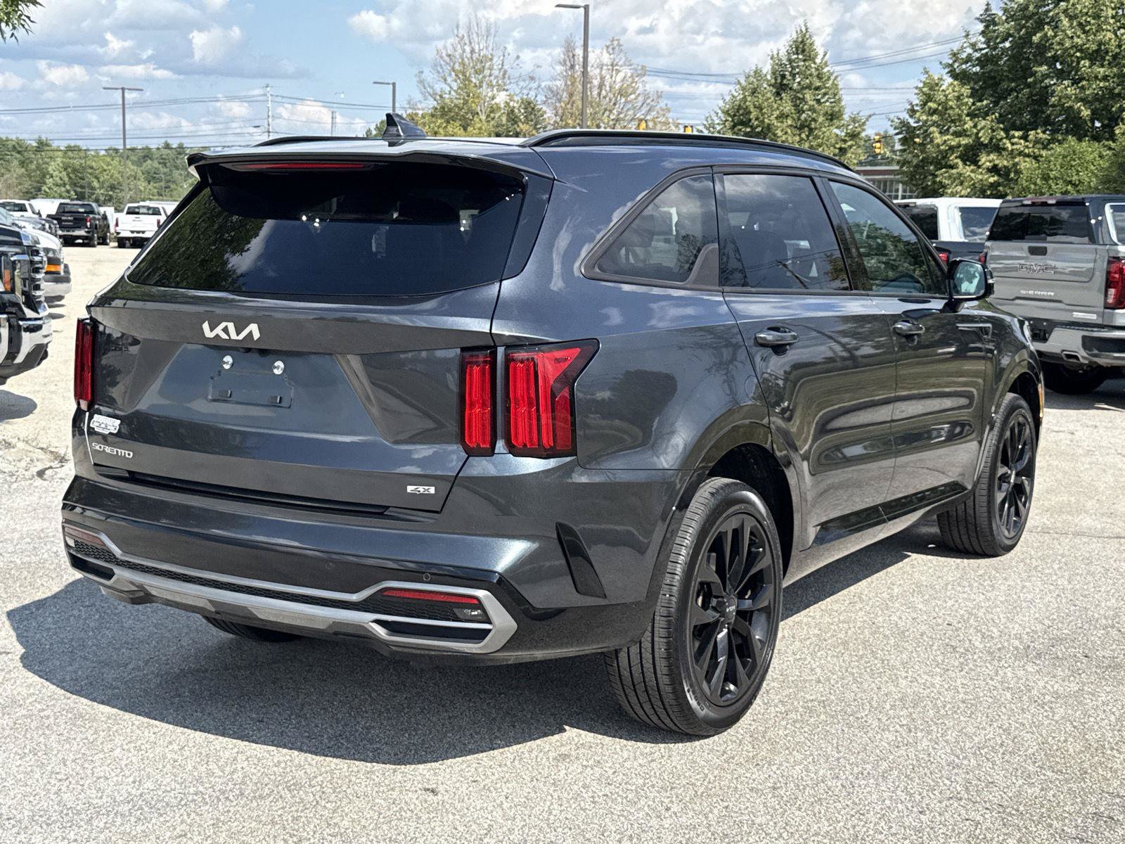 Used 2023 Kia Sorento SX AWD/4WD image 9