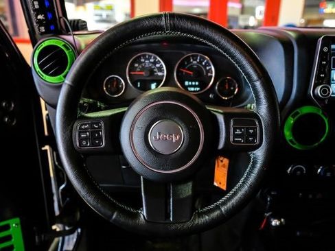 Used 2016 Jeep Wrangler Sport image 14