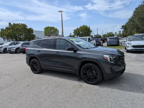 Used 2021 GMC Terrain SLE w/ Driver Convenience Package AWD/4WD image 1