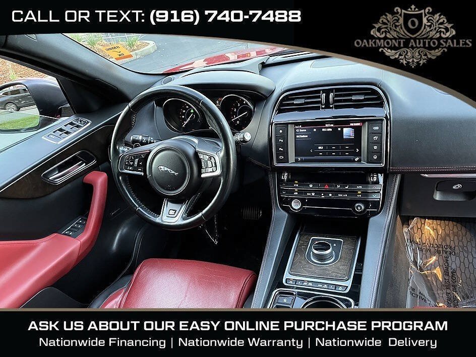 Used 2017 Jaguar F-PACE R-Sport AWD/4WD image 20
