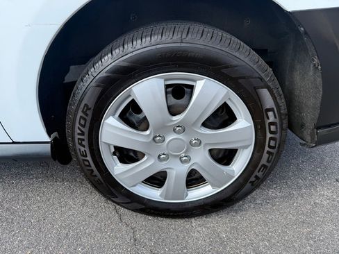 Used 2020 Ford Transit Connect XL FWD image 40