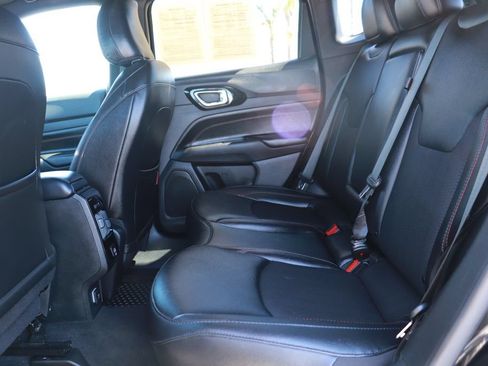 Used 2024 Jeep Compass Trailhawk AWD/4WD image 15