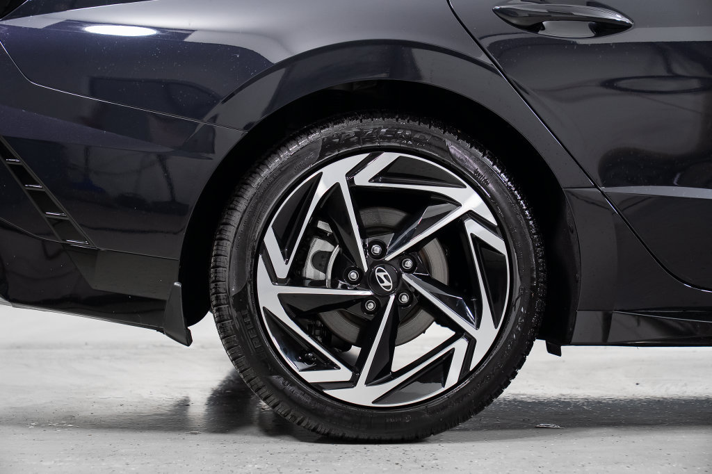 New 2026 Hyundai Sonata SEL FWD image 6
