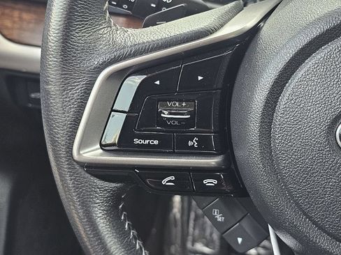 Used 2019 Subaru Outback 2.5i Limited AWD/4WD image 31