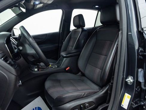 Used 2022 Chevrolet Equinox RS image 24