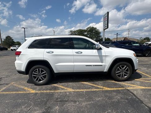 Used 2020 Jeep Grand Cherokee Limited AWD/4WD image 3