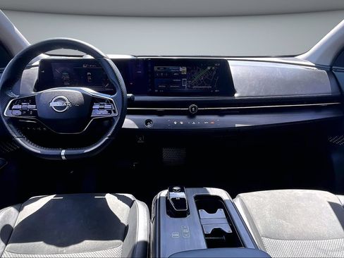 Used 2023 Nissan Ariya FWD image 7