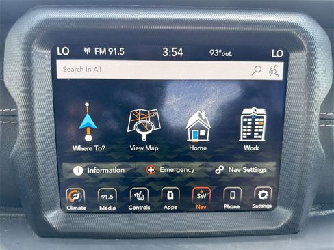 Used 2020 Jeep Wrangler Unlimited Sahara w/ Dual Top Group image 27