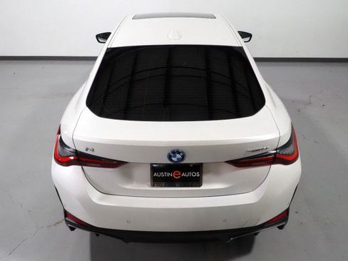 Used 2024 BMW i4 eDrive35 w/ Premium Package RWD image 7