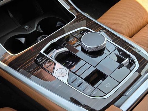 New 2026 BMW X5 xDrive50e AWD/4WD image 28