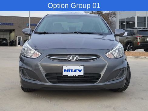 Used 2017 Hyundai Accent SE image 2