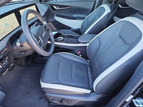 Used 2024 Kia EV6 GT-Line image 13