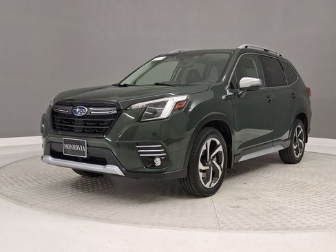 Used 2023 Subaru Forester Touring image 39