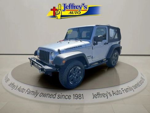 Used 2013 Jeep Wrangler Sport w/ Connectivity Group AWD/4WD image 1
