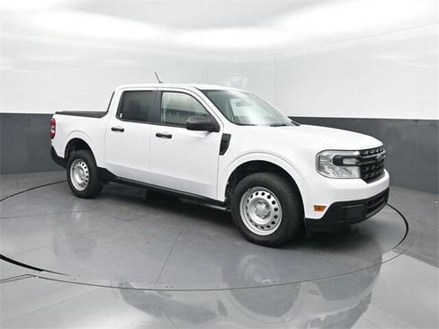 Used 2022 Ford Maverick XL image 31