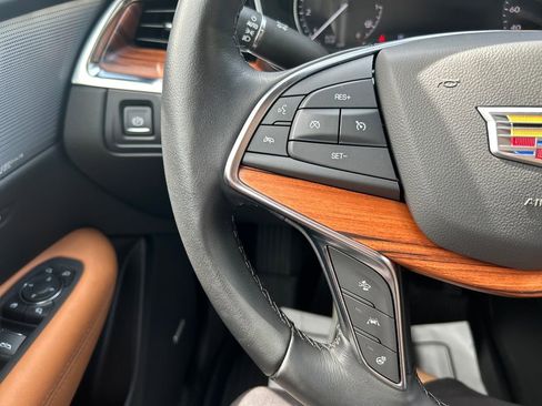 Certified 2023 Cadillac XT5 Premium Luxury w/ LPO, Floor Liner Package AWD/4WD image 27
