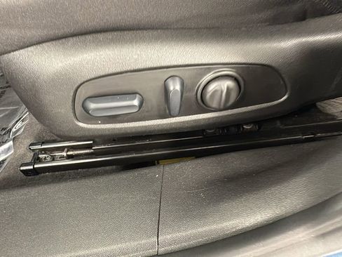 Used 2024 Chevrolet Malibu LT FWD image 11