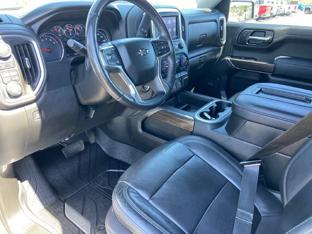Used 2019 Chevrolet Silverado 1500 RST AWD/4WD image 6