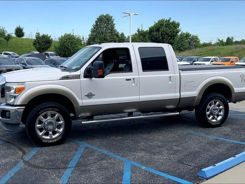 Used 2011 Ford F250 Lariat w/ Lariat Interior Pkg AWD/4WD image 12