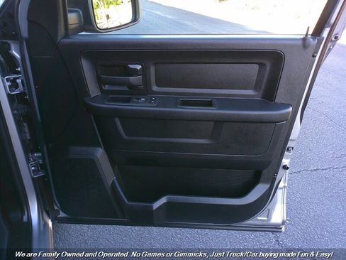 Used 2020 RAM 1500 Tradesman w/ Popular Equipment Group image 31