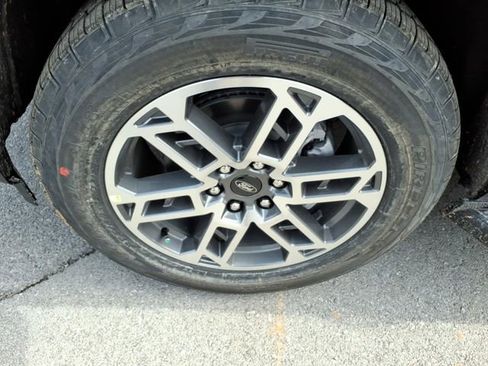 New 2026 Ford Expedition Active AWD/4WD image 20