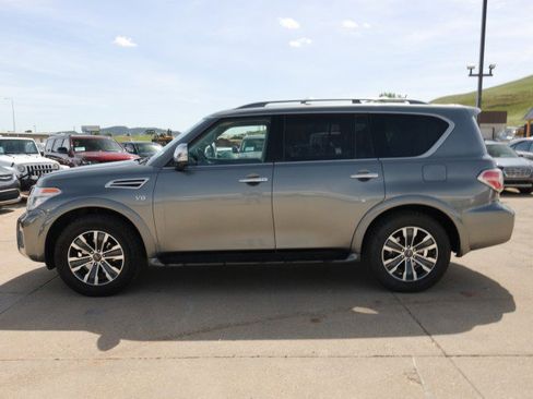 Used 2018 Nissan Armada SL w/ Moonroof Package AWD/4WD image 3