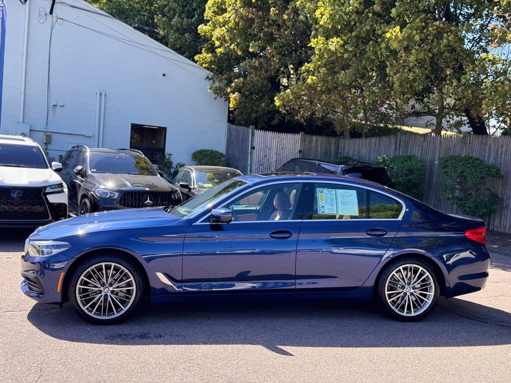 Used 2019 BMW 540i xDrive w/ Executive Package AWD/4WD image 3