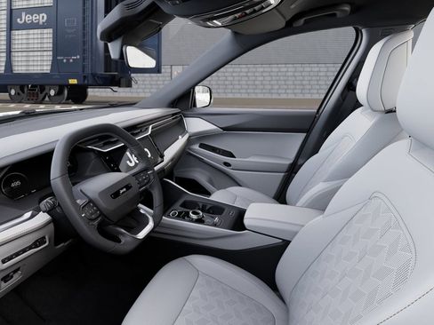 New 2026 Jeep Cherokee Overland image 22