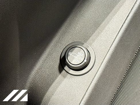 Used 2021 Chevrolet Equinox LT AWD/4WD image 20