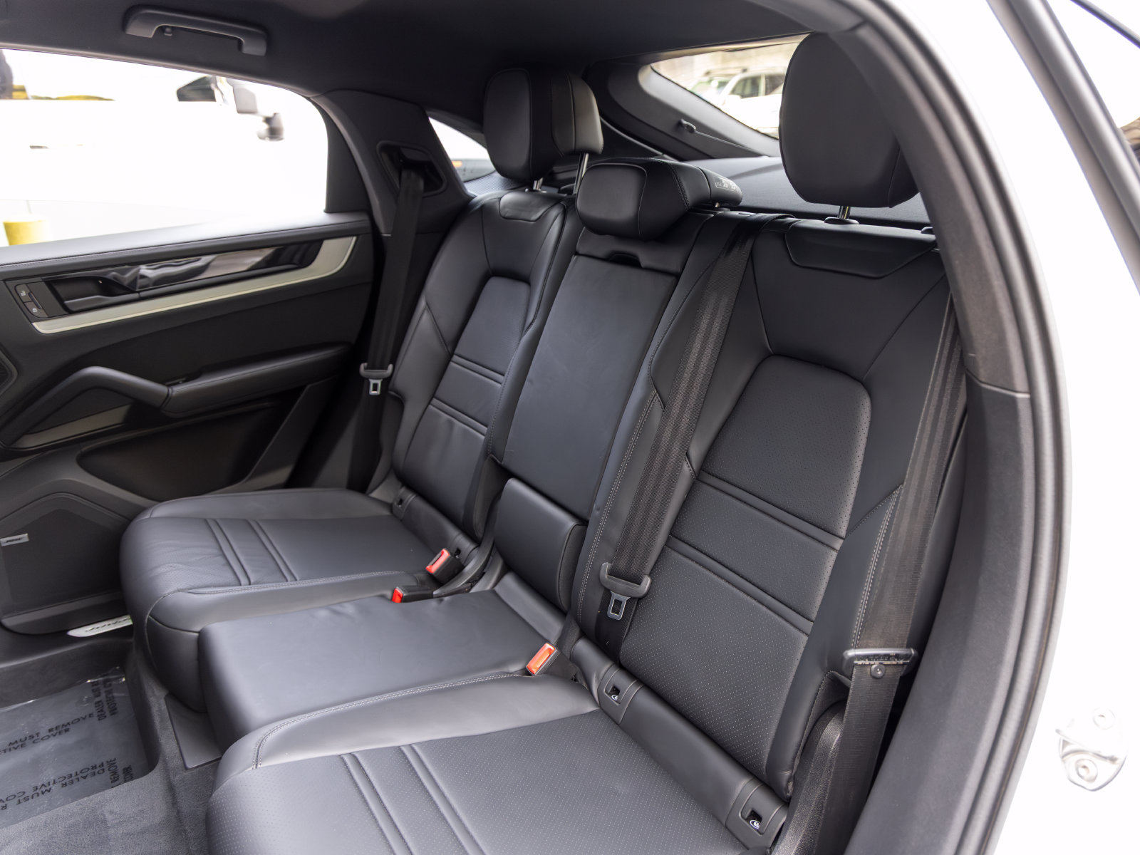Certified 2026 Porsche Cayenne Coupe AWD/4WD image 50