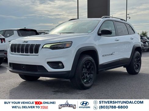Used 2022 Jeep Cherokee Latitude w/ Sun & Sound Group AWD/4WD image 10