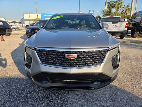 Used 2024 Cadillac XT4 Premium Luxury w/ Technology Package FWD image 21