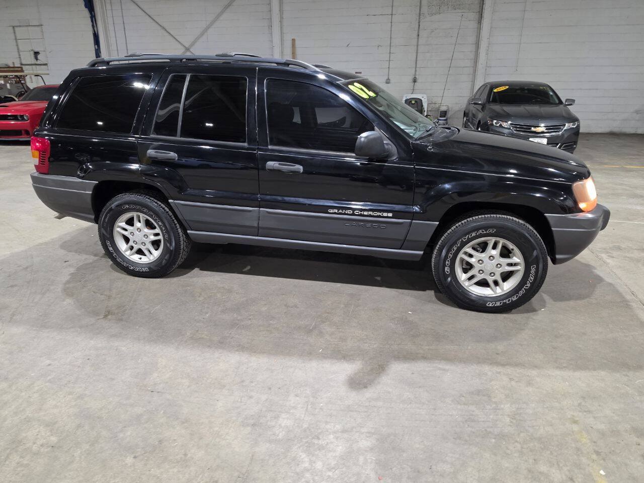 Used 2002 Jeep Grand Cherokee Laredo AWD/4WD image 15
