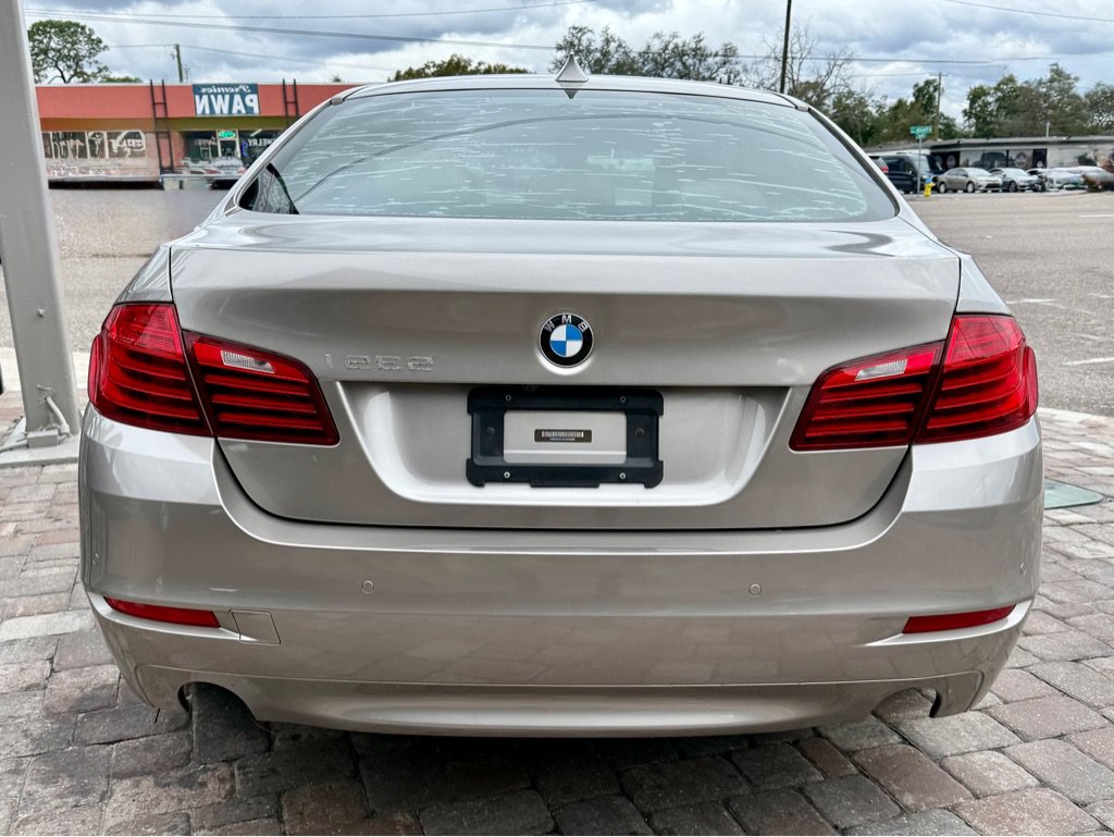 Used 2016 BMW 535i Sedan w/ Driver Assistance Package RWD image 8