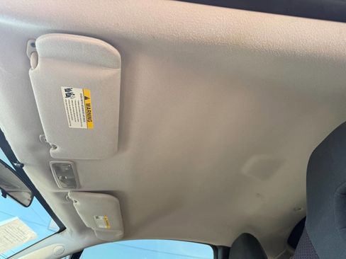 Used 2009 Mitsubishi Eclipse GS image 19